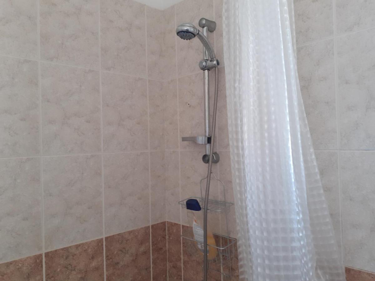 Villa Beautiful 2-Bed House In Mandria  Exterior foto