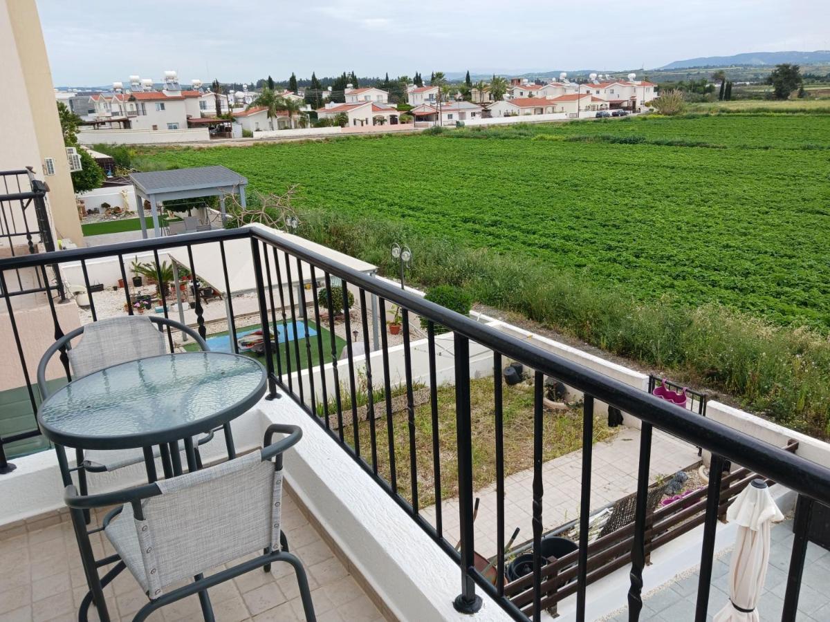 Villa Beautiful 2-Bed House In Mandria  Exterior foto